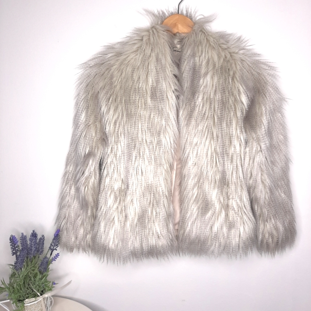 Abercrombie kids Faux Fur Jacket size M
